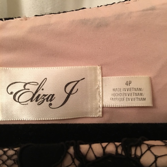 🦄 Eliza J - Picture 4 of 6